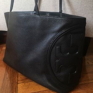 Tory Burch All T East West Leather Tote